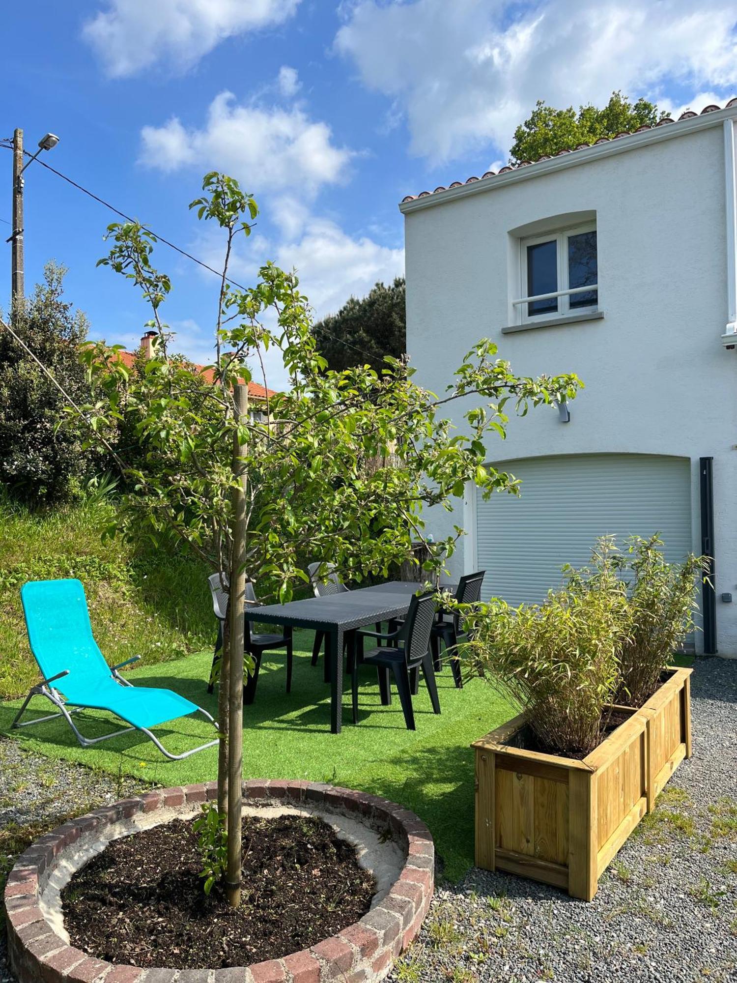 Villa Chez Sophie Et Vincent Poiroux Exterior foto